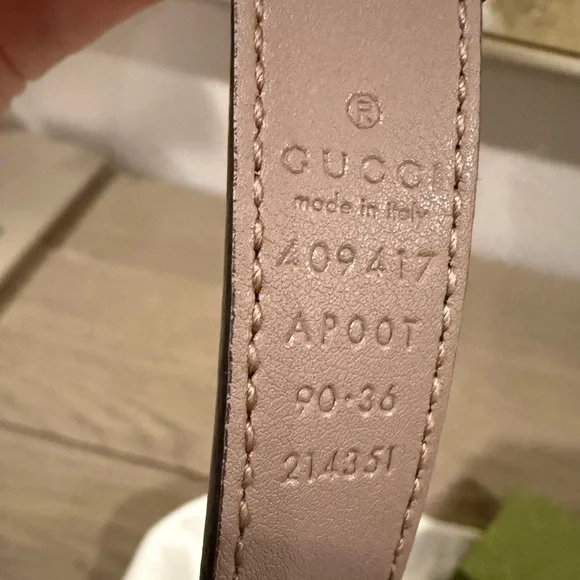 Gucci Marmont Thin Leather Belt with Gold Double G Logo - Picture 4 of 4